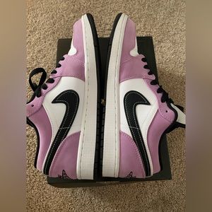 Jordan 1 Low Retro